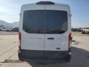 ✅ 2019 Ford Transit Passenger XL • VIN: 1FBAX2CM2KKA99488 • Lot: 71166995. Wystawiony na Copart z przebiegiem 136 593 mil. Bezpłatny archiwum sprzedaży aukcyjnych z USA i szczegółowy raport historii pojazdu na DreamBid. Zdjęcie 6.