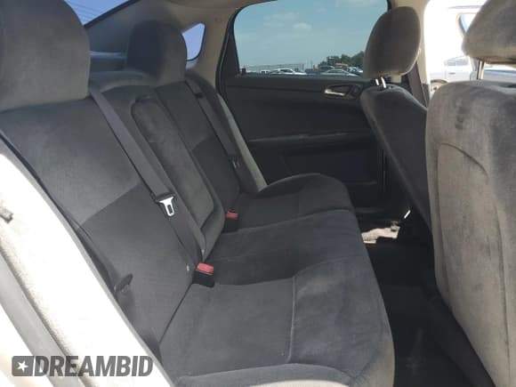 ✅ 2015 Chevrolet Impala LT • VIN: 2G1WB5E34F1106249 • Лот: 62108864. Опубликован ранее на Copart с пробегом 154 220 миль. Бесплатный доступ к архиву аукционных продаж из США и подробный отчёт об истории автомобиля на DreamBid. Изображение 10.