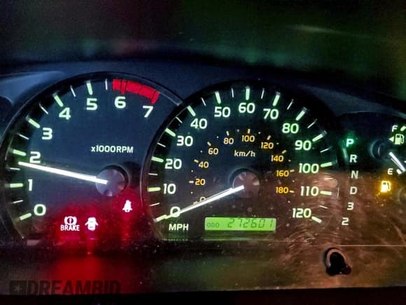 ✅ 2006 Toyota Sequoia Limited • VIN: 5TDBT48A36S274819 • Lot: 95174745. Wystawiony na Copart z przebiegiem 272 601 mil. Bezpłatny archiwum sprzedaży aukcyjnych z USA i szczegółowy raport historii pojazdu na DreamBid. Zdjęcie 9.