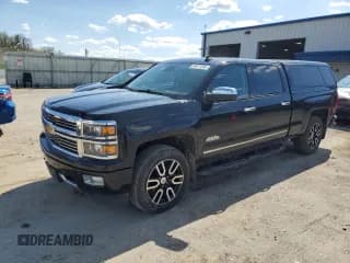✅ 2014 Chevrolet Silverado 1500 High Country • VIN: 3GCUKTECXEG512772 • Лот: 54977295. Опубликован ранее на Copart с пробегом 211 915 миль. Бесплатный доступ к архиву аукционных продаж из США и подробный отчёт об истории автомобиля на DreamBid. Изображение 1.