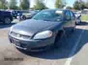 2008 Chevrolet Impala LS z VIN 2G1WB58N581371908, wystawiony jako IAAI lot #43372482 z przebiegiem 141 002 mil mil oraz . Historia ofert i sprzedaży dostępna na DreamBid. Obrazek 2.