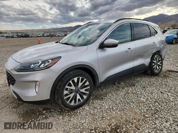 ✅ 2020 Ford Escape Titanium • VIN: 1FMCU9J93LUB09208 • Lot: 85160405. Wystawiony na Copart z przebiegiem 37 073 mil. Bezpłatny archiwum sprzedaży aukcyjnych z USA i szczegółowy raport historii pojazdu na DreamBid. Zdjęcie 1.