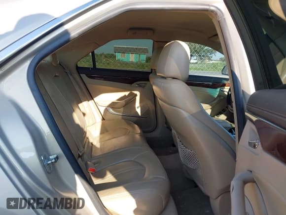 ✅ 2009 Cadillac CTS RWD • VIN: 1G6DF577390114770 • Лот: 43149902. Опубликован ранее на IAAI с пробегом 193 356 миль. Бесплатный доступ к архиву аукционных продаж из США и подробный отчёт об истории автомобиля на DreamBid. Изображение 8.