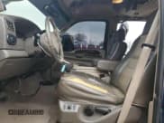 ✅ 2003 Ford Excursion Eddie Bauer • VIN: 1FMSU45P23EB66498 • Лот: 45151815. Опубликован ранее на Copart с пробегом 202 043 миль. Бесплатный доступ к архиву аукционных продаж из США и подробный отчёт об истории автомобиля на DreamBid. Изображение 7.