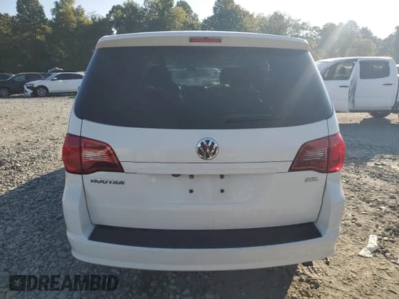 ✅ 2010 Volkswagen Routan SEL • VIN: 2V4RW5DX3AR294565 • Лот: 70659554. Опубликован ранее на Copart с пробегом 152 693 миль. Бесплатный доступ к архиву аукционных продаж из США и подробный отчёт об истории автомобиля на DreamBid. Изображение 6.