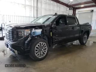 ✅ 2024 GMC Sierra 1500 Denali Ultimate • VIN: 1GTUUHELXRZ274547 • Лот: 70312485. Опубликован ранее на Copart с пробегом 46 585 миль. Бесплатный доступ к архиву аукционных продаж из США и подробный отчёт об истории автомобиля на DreamBid. Изображение 1.