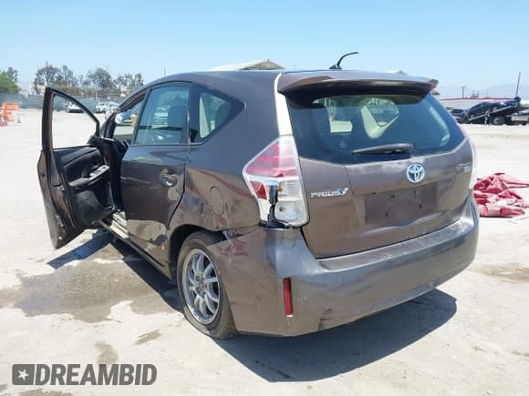 ✅ 2015 Toyota Prius Two • VIN: JTDZN3EU8FJ028072 • Lot: 39747470. Listed on IAAI with 62,979 mi. Free auction sales archive from the USA and detailed vehicle history report at DreamBid. Image 3.