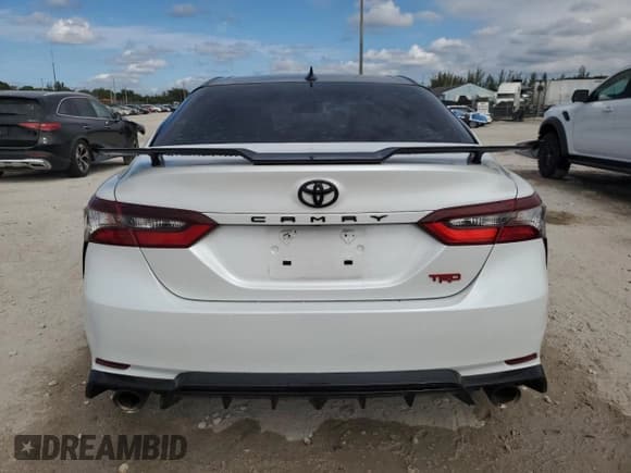 ✅ 2022 Toyota Camry TRD • VIN: 4T1KZ1AKXNU069116 • Lot: 91223615. Wystawiony na Copart z przebiegiem 88 076 mil. Bezpłatny archiwum sprzedaży aukcyjnych z USA i szczegółowy raport historii pojazdu na DreamBid. Zdjęcie 6.