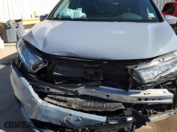 ✅ 2024 Honda Odyssey Touring • VIN: 5FNRL6H81RB035348 • Lot: 90281145. Wystawiony na Copart z przebiegiem 15 258 mil. Bezpłatny archiwum sprzedaży aukcyjnych z USA i szczegółowy raport historii pojazdu na DreamBid. Zdjęcie 14.