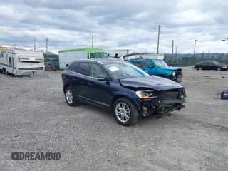 ✅ 2015 Volvo XC60 T5 Platinum • VIN: YV4612RM7F2730992 • Лот: 43670814. Опубликован ранее на IAAI с пробегом 89 723 миль. Бесплатный доступ к архиву аукционных продаж из США и подробный отчёт об истории автомобиля на DreamBid. Изображение 1.