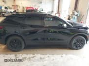 ✅ 2022 Chevrolet Blazer LT • VIN: 3GNKBHR44NS192991 • Lot: 43370857. Listed on IAAI with 33,604 mi. Free auction sales archive from the USA and detailed vehicle history report at DreamBid. Image 13.