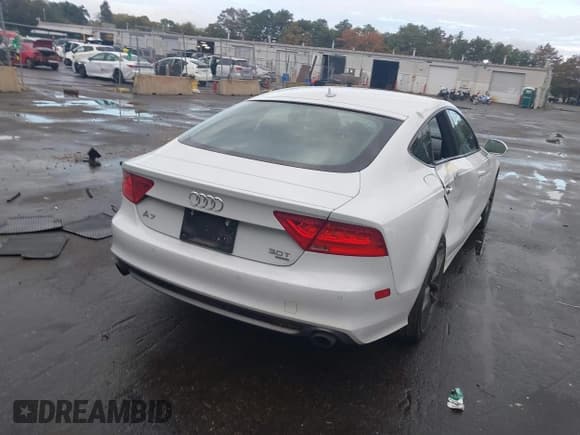 ✅ 2015 Audi A7 Prestige • VIN: WAU2GAFC4FN006274 • Lot: 43480236. Wystawiony na IAAI z przebiegiem 98 496 mil. Bezpłatny archiwum sprzedaży aukcyjnych z USA i szczegółowy raport historii pojazdu na DreamBid. Zdjęcie 4.