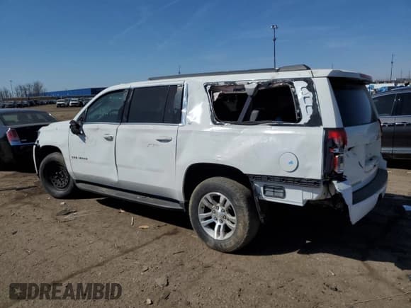 ✅ 2018 Chevrolet Suburban LT • VIN: 1GNSKHKCXJR115671 • Lot: 48954845. Wystawiony na Copart z przebiegiem 112 962 mil. Bezpłatny archiwum sprzedaży aukcyjnych z USA i szczegółowy raport historii pojazdu na DreamBid. Zdjęcie 2.