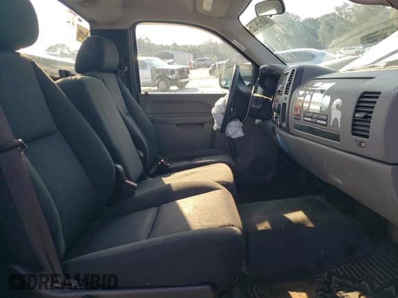 ✅ 2011 Chevrolet Silverado 1500 Work Truck • VIN: 1GCNCPEX2BZ405464 • Lot: 80679735. Listed on Copart with 90,517 mi. Free auction sales archive from the USA and detailed vehicle history report at DreamBid. Image 10.