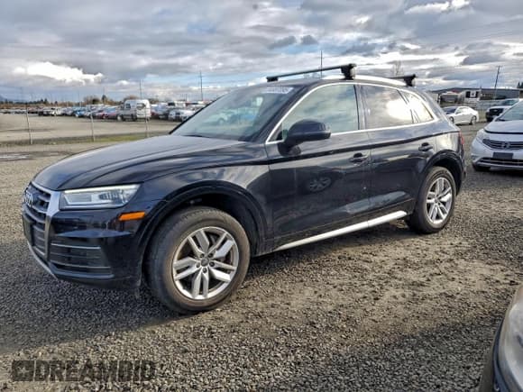 ✅ 2020 Audi Q5 Premium • VIN: WA1ANAFY6L2021690 • Lot: 94987095. Wystawiony na Copart z przebiegiem 139 086 mil. Bezpłatny archiwum sprzedaży aukcyjnych z USA i szczegółowy raport historii pojazdu na DreamBid. Zdjęcie 1.