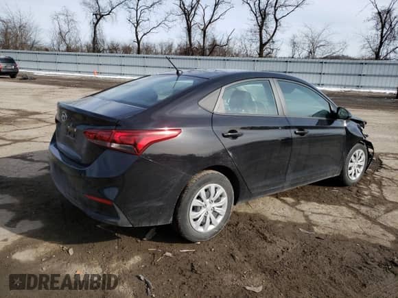 2022 Hyundai Accent SEL z VIN 3KPC24A64NE166750, wystawiony jako Copart lot #39822123 z przebiegiem 10 520 mil mil oraz . Historia ofert i sprzedaży dostępna na DreamBid. Obrazek 3.