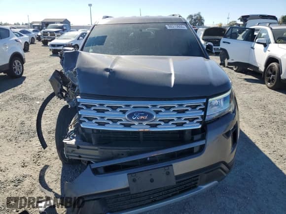 ✅ 2019 Ford Explorer XLT • VIN: 1FM5K7D82KGA77421 • Лот: 90313655. Опубликован ранее на Copart с пробегом 137 707 миль. Бесплатный доступ к архиву аукционных продаж из США и подробный отчёт об истории автомобиля на DreamBid. Изображение 5.