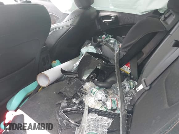 ✅ 2020 Jeep Compass Latitude • VIN: 3C4NJCBB9LT162087 • Lot: 42351476. Listed on IAAI with Not provided. Free auction sales archive from the USA and detailed vehicle history report at DreamBid. Image 8.