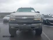 ✅ 2005 Chevrolet Silverado 2500HD LT • VIN: 1GCHK23275F916541 • Lot: 41798766. Wystawiony na IAAI z przebiegiem 80 169 mil. Bezpłatny archiwum sprzedaży aukcyjnych z USA i szczegółowy raport historii pojazdu na DreamBid. Zdjęcie 12.