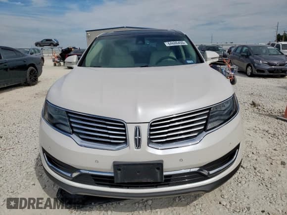 ✅ 2016 Lincoln MKX Reserve • VIN: 2LMPJ6LR6GBL63453 • Lot: 84600455. Listed on Copart with 30,646 mi. Free auction sales archive from the USA and detailed vehicle history report at DreamBid. Image 5.