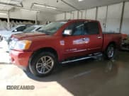 ✅ 2014 Nissan Titan SL • VIN: 1N6BA0ED9EN519993 • Лот: 86891655. Опубликован ранее на Copart с пробегом 122 296 миль. Бесплатный доступ к архиву аукционных продаж из США и подробный отчёт об истории автомобиля на DreamBid. Изображение 1.
