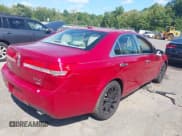 ✅ 2011 Lincoln MKZ • VIN: 3LNHL2JCXBR773300 • Лот: 43182829. Опубликован ранее на IAAI с пробегом 179 765 миль. Бесплатный доступ к архиву аукционных продаж из США и подробный отчёт об истории автомобиля на DreamBid. Изображение 4.