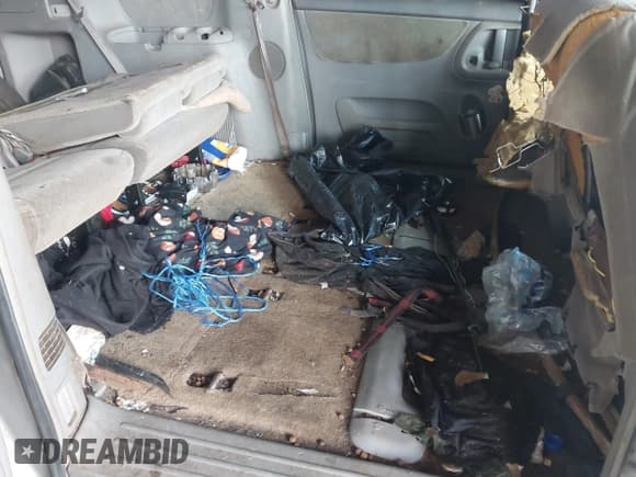 ✅ 2005 Toyota Sienna LE • VIN: 5TDZA23C55S266446 • Лот: 43827594. Опубликован ранее на IAAI с пробегом 224 772 миль. Бесплатный доступ к архиву аукционных продаж из США и подробный отчёт об истории автомобиля на DreamBid. Изображение 8.