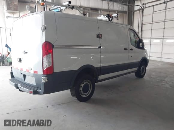 ✅ 2016 Ford Transit Cargo • VIN: 1FTYR1YM7GKB55438 • Лот: 42497571. Опубликован ранее на IAAI с пробегом 66 612 миль. Бесплатный доступ к архиву аукционных продаж из США и подробный отчёт об истории автомобиля на DreamBid. Изображение 4.