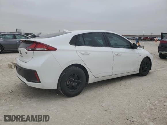 ✅ 2020 Hyundai Ioniq Blue • VIN: KMHC65LC4LU208325 • Lot: 44113615. Wystawiony na Copart z przebiegiem 128 331 mil. Bezpłatny archiwum sprzedaży aukcyjnych z USA i szczegółowy raport historii pojazdu na DreamBid. Zdjęcie 3.