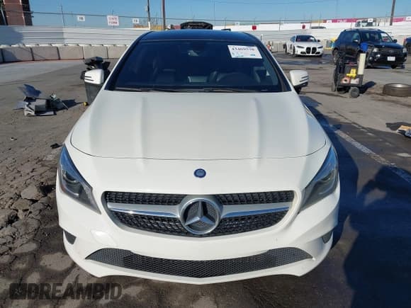 ✅ 2014 Mercedes-Benz CLA 250 • VIN: WDDSJ4EB6EN132042 • Lot: 43469570. Listed on IAAI with 160,848 mi. Free auction sales archive from the USA and detailed vehicle history report at DreamBid. Image 12.