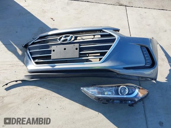 ✅ 2018 Hyundai Elantra Value Edition • VIN: KMHD84LF5JU556490 • Лот: 43564844. Опубликован ранее на IAAI с пробегом 85 165 миль. Бесплатный доступ к архиву аукционных продаж из США и подробный отчёт об истории автомобиля на DreamBid. Изображение 12.