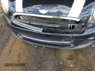 ✅ 2011 MINI Clubman • VIN: WMWZF3C57BTX81791 • Lot: 43665727. Wystawiony na IAAI z przebiegiem 95 018 mil. Bezpłatny archiwum sprzedaży aukcyjnych z USA i szczegółowy raport historii pojazdu na DreamBid. Zdjęcie 6.