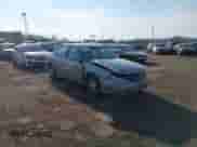 1998 Chevrolet Malibu z VIN 1G1ND52M2W6166719, wystawiony jako IAAI lot #41677518 z przebiegiem 116 689 mil mil oraz . Historia ofert i sprzedaży dostępna na DreamBid. Obrazek 1.