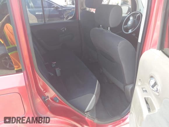 ✅ 2009 Nissan Cube S • VIN: JN8AZ28RX9T117772 • Lot: 42310747. Wystawiony na IAAI z przebiegiem 147 582 mil. Bezpłatny archiwum sprzedaży aukcyjnych z USA i szczegółowy raport historii pojazdu na DreamBid. Zdjęcie 8.