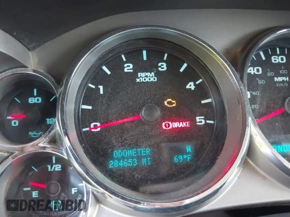 ✅ 2012 Chevrolet Silverado 2500HD LT • VIN: 1GC1KXC88CF116895 • Lot: 43722002. Listed on IAAI with 284,653 mi. Free auction sales archive from the USA and detailed vehicle history report at DreamBid. Image 7.