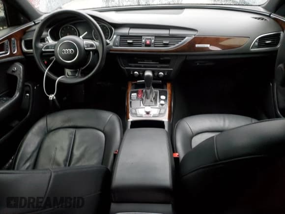 ✅ 2018 Audi A6 • VIN: WAUG3BFC6JN088122 • Лот: 37929554. Опубликован ранее на Copart с пробегом 92 960 миль. Бесплатный доступ к архиву аукционных продаж из США и подробный отчёт об истории автомобиля на DreamBid. Изображение 8.