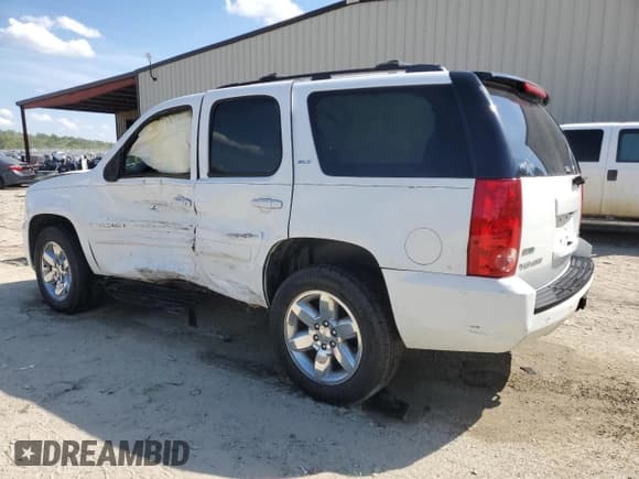 ✅ 2009 GMC Yukon SLT 4SB • VIN: 1GKFK33089R124743 • Lot: 55596525. Wystawiony na Copart z przebiegiem 230 124 mil. Bezpłatny archiwum sprzedaży aukcyjnych z USA i szczegółowy raport historii pojazdu na DreamBid. Zdjęcie 2.