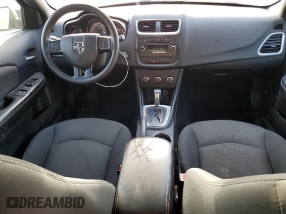 ✅ 2013 Dodge Avenger SE • VIN: 1C3CDZAB2DN518971 • Лот: 81753014. Опубликован ранее на Copart с пробегом 159 321 миль. Бесплатный доступ к архиву аукционных продаж из США и подробный отчёт об истории автомобиля на DreamBid. Изображение 8.