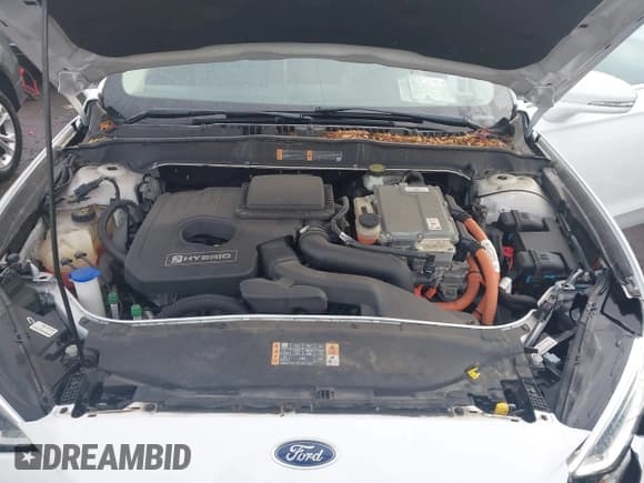 ✅ 2017 Ford Fusion Hybrid SE • VIN: 3FA6P0LU9HR117288 • Лот: 43767516. Опубликован ранее на IAAI с пробегом 104 298 миль. Бесплатный доступ к архиву аукционных продаж из США и подробный отчёт об истории автомобиля на DreamBid. Изображение 10.