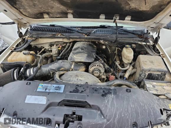 2004 Chevrolet Suburban LT z VIN 3GNFK16Z04G343030, wystawiony jako Copart lot #63795145 z przebiegiem 295 388 mil mil oraz Szkoda całkowita • Salvage title. Historia ofert i sprzedaży dostępna na DreamBid. Obrazek 12.