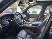 ✅ 2019 Land Rover Range Rover Sport HSE • VIN: SALWR2RK5KA815011 • Lot: 92233815. Wystawiony na Copart z przebiegiem 108 979 mil. Bezpłatny archiwum sprzedaży aukcyjnych z USA i szczegółowy raport historii pojazdu na DreamBid. Zdjęcie 5.