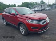 ✅ 2015 Lincoln MKC • VIN: 5LMCJ2A96FUJ29941 • Lot: 42601534. Listed on IAAI with 44,324 mi. Free auction sales archive from the USA and detailed vehicle history report at DreamBid. Image 1.
