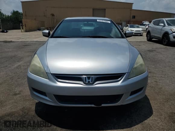✅ 2006 Honda Accord EX-L • VIN: 1HGCM81656A010711 • Lot: 63787085. Wystawiony na Copart z przebiegiem 237 478 mil. Bezpłatny archiwum sprzedaży aukcyjnych z USA i szczegółowy raport historii pojazdu na DreamBid. Zdjęcie 5.
