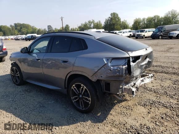 ✅ 2025 BMW X2 xDrive28i • VIN: WBX63GM07S5265141 • Лот: 70657025. Опубликован ранее на Copart с пробегом 2 668 миль. Бесплатный доступ к архиву аукционных продаж из США и подробный отчёт об истории автомобиля на DreamBid. Изображение 2.