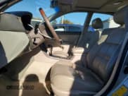 ✅ 2001 Lexus ES 300 • VIN: JT8BF28G210341484 • Lot: 90393505. Listed on Copart with 246,089 mi. Free auction sales archive from the USA and detailed vehicle history report at DreamBid. Image 7.