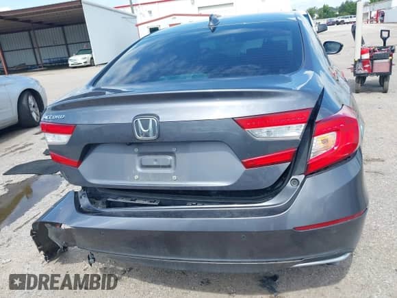 2022 Honda Accord EX-L z VIN 1HGCV1F56NA028850, wystawiony jako IAAI lot #42646990 z przebiegiem 38 006 mil mil oraz . Historia ofert i sprzedaży dostępna na DreamBid. Obrazek 16.