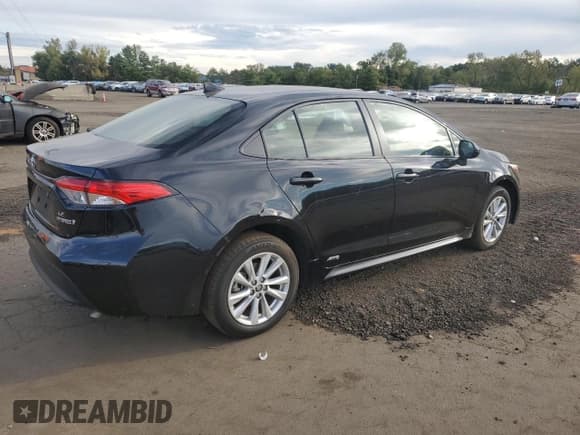 ✅ 2024 Toyota Corolla Hybrid SE • VIN: JTDBDMHE3R3008075 • Lot: 81045325. Listed on Copart with 134,328 mi. Free auction sales archive from the USA and detailed vehicle history report at DreamBid. Image 3.