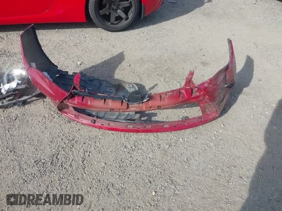 ✅ 2015 Toyota Camry SE • VIN: 4T1BF1FK7FU981589 • Lot: 43546622. Wystawiony na IAAI z przebiegiem 116 668 mil. Bezpłatny archiwum sprzedaży aukcyjnych z USA i szczegółowy raport historii pojazdu na DreamBid. Zdjęcie 12.