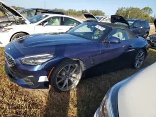 ✅ 2019 BMW Z4 sDrive30i • VIN: WBAHF3C57KWW32243 • Lot: 76673954. Listed on Copart with 16,181 mi. Free auction sales archive from the USA and detailed vehicle history report at DreamBid. Image 1.