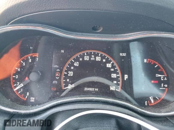 2017 Dodge Durango SXT with VIN 1C4RDJAG5HC926076, listed as a Copart auction lot 83749795 with 204,922 mi miles and Salvage title. Bid and sale history available at DreamBid. Image 9.